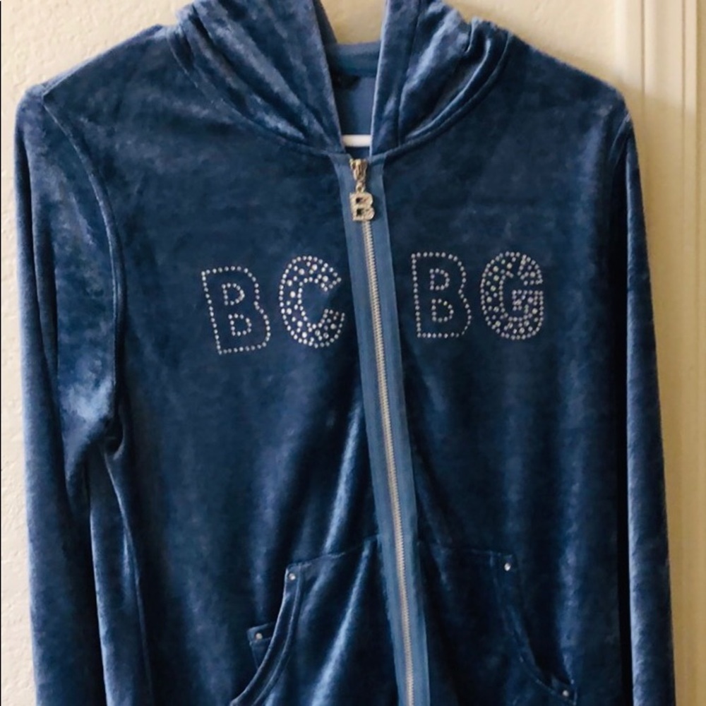 BCBG blue sweat suit